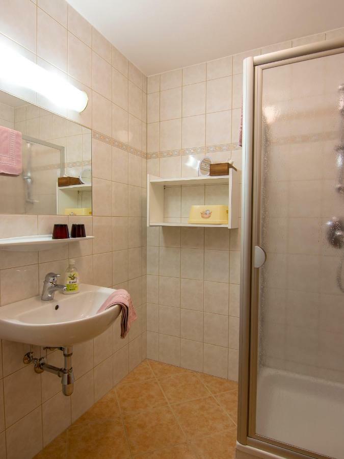 Gaestehaus Brigitte Radstadt Kültér fotó